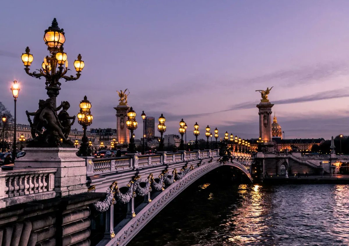 ParisArtDeVivre's tweet photo. [ #PARISJETAIME ] ❤️✨
“If you are lucky enough to have lived in #Paris as a young man, then wherever you go for the rest of your life, it stays with you, for Paris is a #moveablefeast.’’
— Ernest #Hemingway 🖋

#Parislovers #Parisian #French #PontAlexandreIII https://t.co/w8Gw4f7Ey9