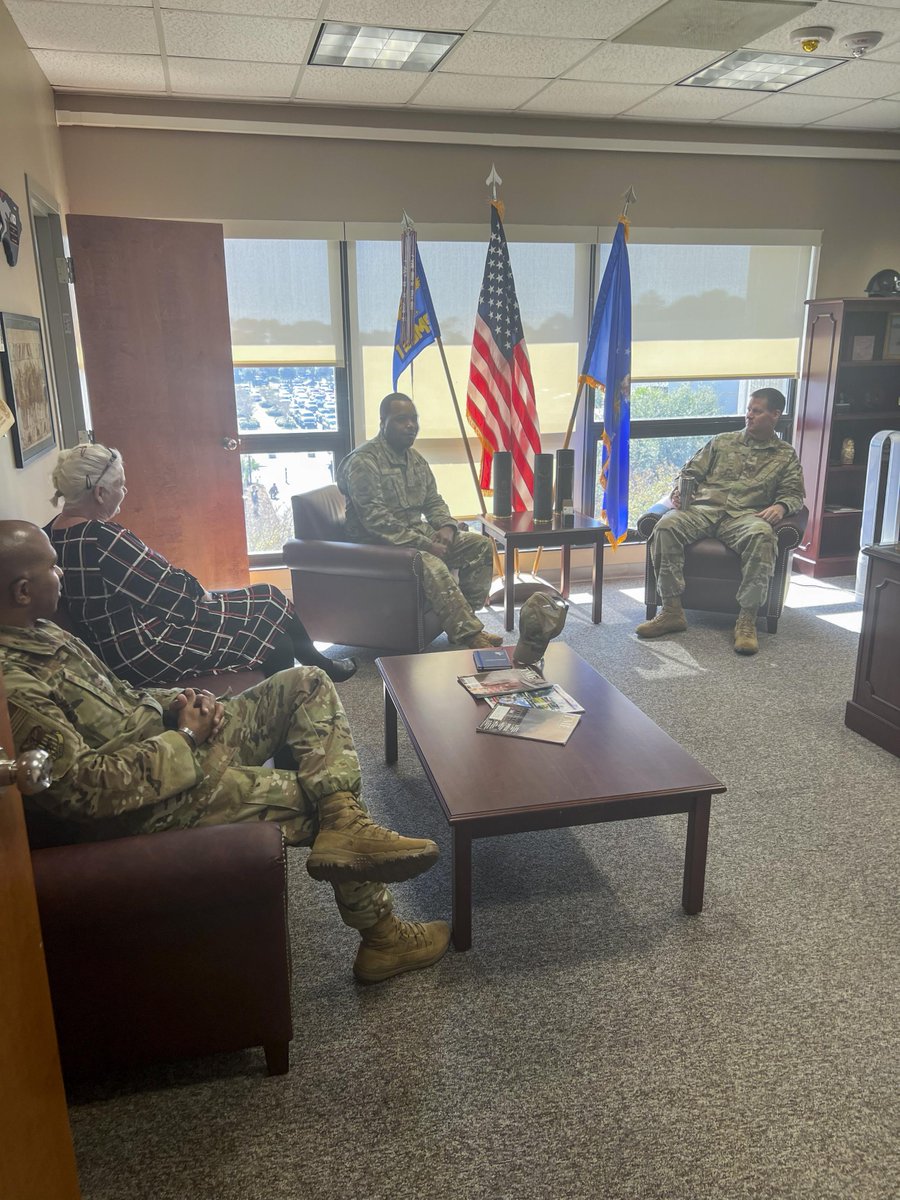 Thanks to @exchangechief Chief Master Sgt. Kevin Osby for visiting us last week! 

While at Hurlburt, Osby spoke with base leadership about the Army &amp; Air Force Exchange Service’s commitment to making life better for the Hurlburt Field community.