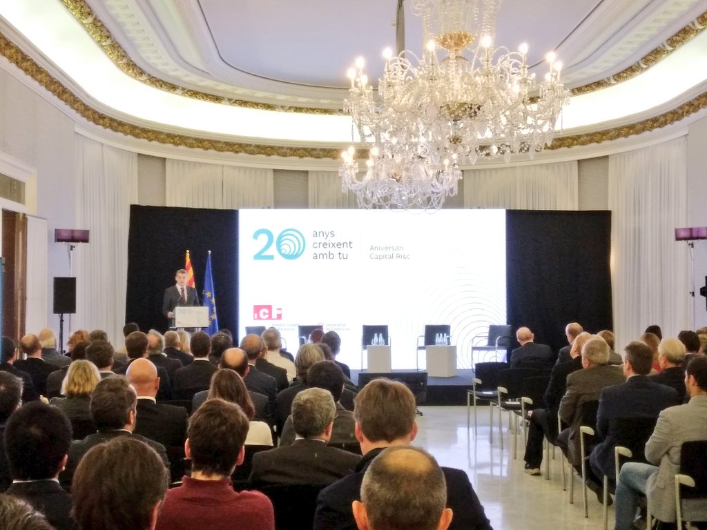icfcat's tweet photo. 💬"En aquests 20 anys, l'#ICF ha contribuït a desenvolupar l'ecosistema emprenedor i inversor de Catalunya"

👤 Josep Maria Vilarrúbia (@jvilarrubia), president de la Junta de Govern de l'ICF i secretari general d'@economiacat 

#AniversariCapitalRiscICF https://t.co/J1RX4PFeGj