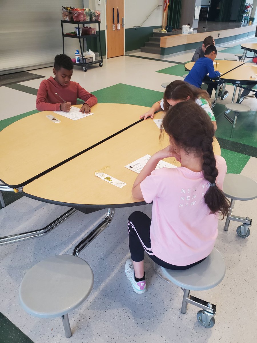 Mrs. Vanek tweet media