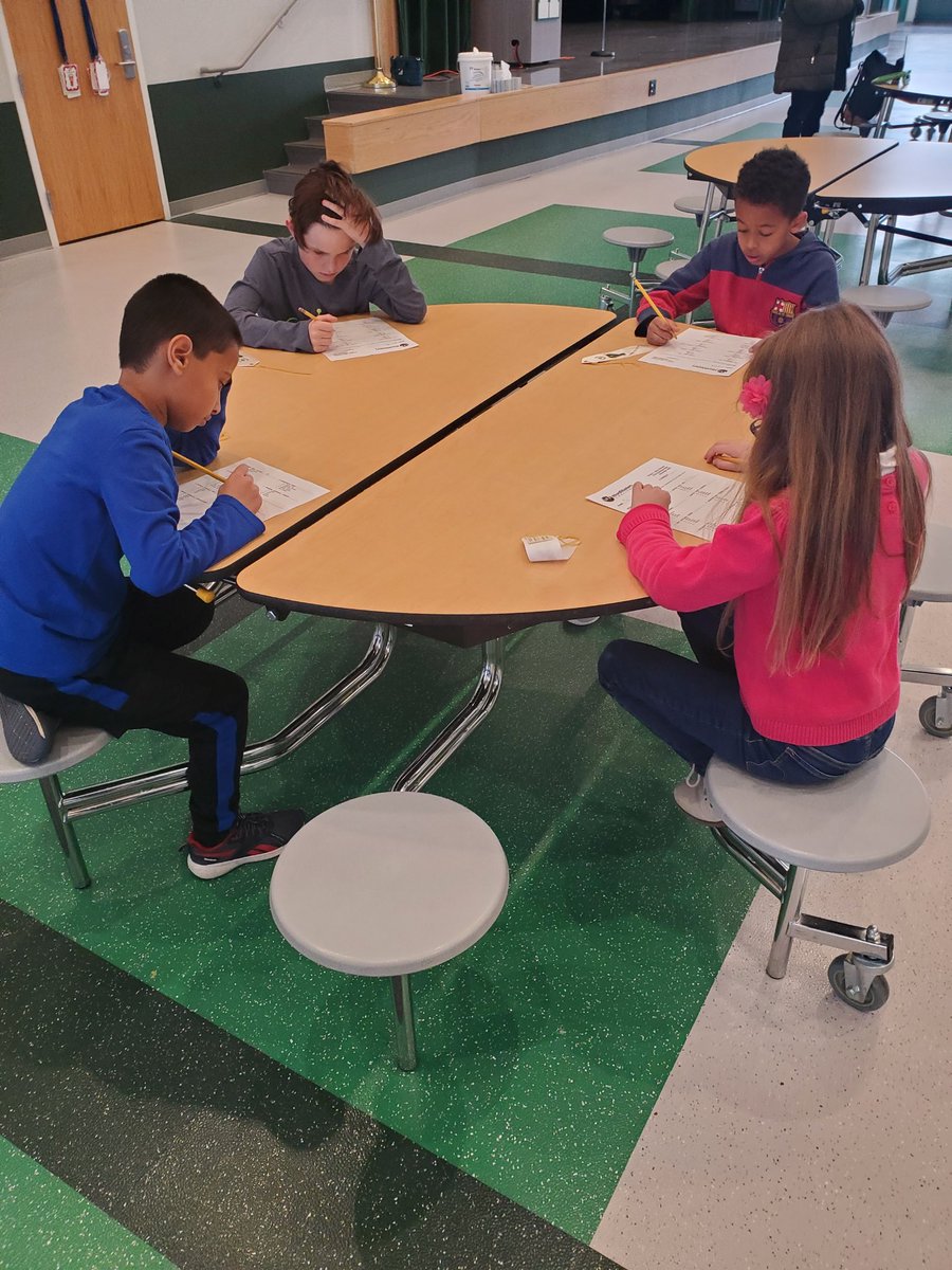 Mrs. Vanek tweet media