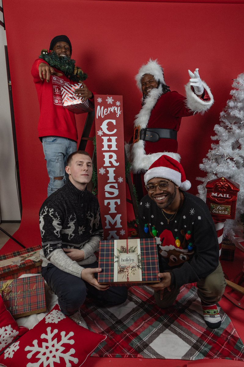 Guess who’s coming home for the Holidays!! 🎄NEW PHILLY SHOW DECEMBER 22nd w/ <a href="/IshWilliams/">Ish Williams</a> <a href="/usingfrank/">Franky Hill</a> <a href="/MarkMcCafferty_/">Mark McCafferty</a> <a href="/itsDJDJ/">maybe: DJDJ</a> @NightChild__ Ticket link —-> concerts.livenation.com/home-for-the-h…