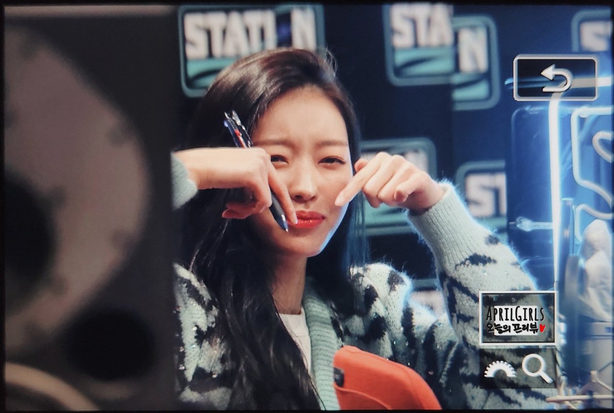 🌸 221122 시간 너무 빨리가서 똑땅한 샷샤🥲 #유아

#aprilgirls #사월의소녀들 
#오마이걸 #OHMYGIRL
<a href="/WM_OHMYGIRL/">오마이걸 (OH MY GIRL)</a>