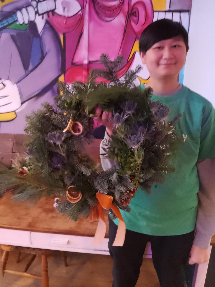 ignitionbeer's tweet photo. Order a gorgeous #ChristmasWreath! All unique, #handmade with seasonal scented foliage. Pre-order here, then choose/collect from Ignition TODAY 4-6pm &amp; 26 Nov 12-6pm: https://t.co/QZv7VgcPtS Made by Joy Dever, young entrepreneurs in collab with us, @LewishamMencap &amp; UnrulyFlowers https://t.co/jc1sD2XL5Z