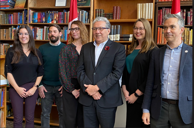 PrairiesCanEN's tweet photo. We are helping downtown #Winnipeg thrive. #ICYMI, on November 10th, we invested $2.5 million in @DowntownWpgBIZ This year, we’ve also invested in:

@NonsuchBeer 
@TheForks 
@wag_ca 
@TourismWinnipeg 
@ManitobaChamber 

#PrairiesCanFunded https://t.co/EJw17nCpKM