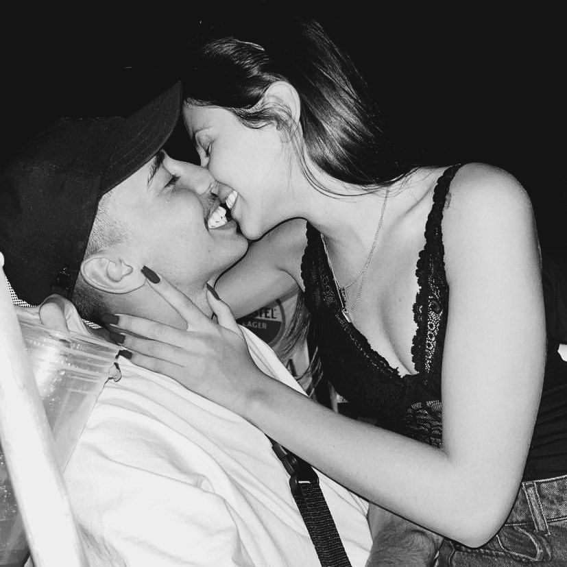 fode4le's tweet image. Você é o meu maior acerto. Me apaixono por você todos os dias!

Feliz +1 mês pra nós! Eu te amo! ♥️