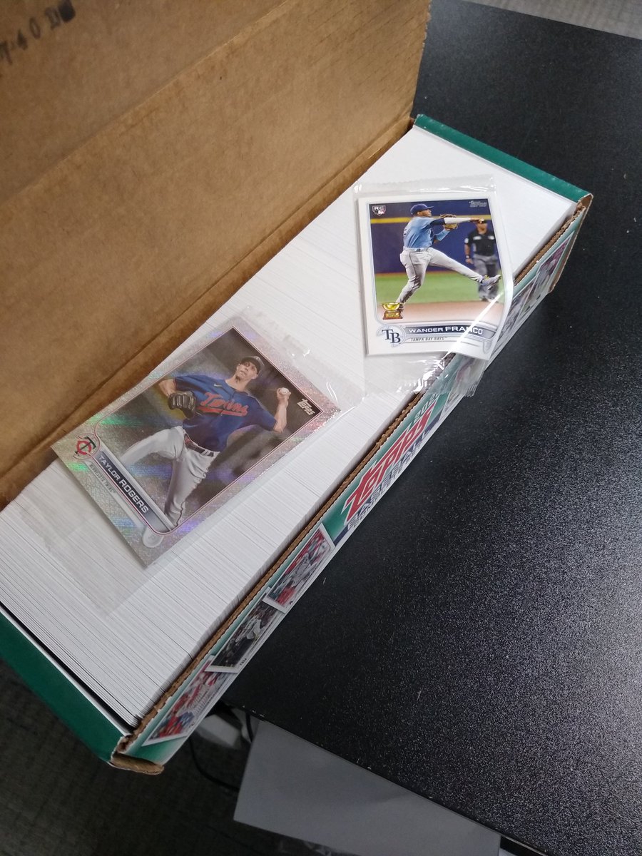 PCArchives's tweet image. Quality Control. Poor Wander  #topps #factoryset #wanderfranco #baseballcards