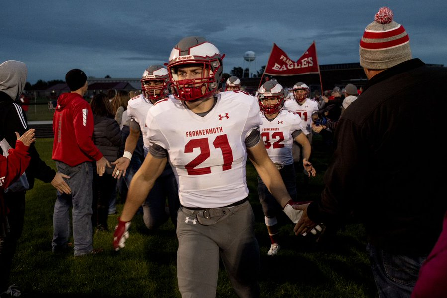 TheD_Zone's tweet photo. Frankenmuth vs. Gladwin is the 2022 D5 State Title Game:

Aiden Hoard and Dalton DeBeau are 2 to watch for Frankenmuth.

Nick Wheeler and Kaden McDonald are 2 to watch for Gladwin. https://t.co/UkFw9Cbl9D