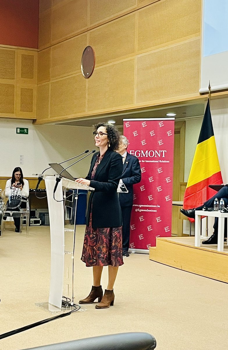 catoleonard's tweet photo. One year after the first Belgian citizens panel lead by @Glassrts , the minister of foreign affairs @hadjalahbib and the @EgmontInstitute reinvited the citizens for an update on what happened with the recommendations on European level.
#delibdem #citizenspanels #cofeu https://t.co/is7FVA7Vve