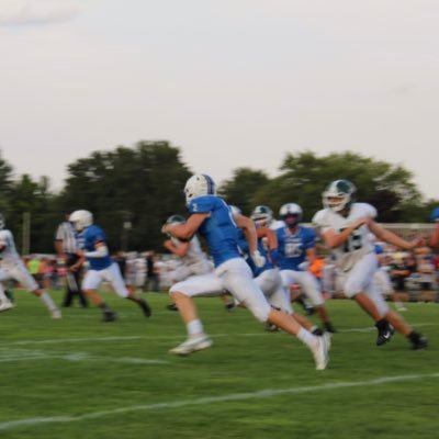 TheD_Zone's tweet photo. Frankenmuth vs. Gladwin is the 2022 D5 State Title Game:

Aiden Hoard and Dalton DeBeau are 2 to watch for Frankenmuth.

Nick Wheeler and Kaden McDonald are 2 to watch for Gladwin. https://t.co/UkFw9Cbl9D