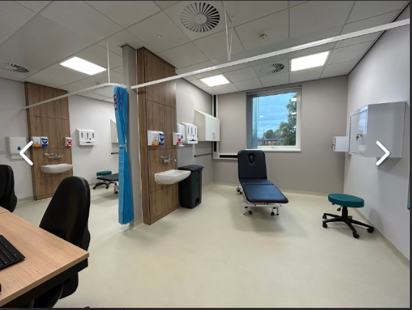 PeteJamiesonDWP's tweet image. 2/ This enables the Department to provide improved facilities alongside #ManchesterAdultEducation #Gortonlibrary #Gortonmedicalcentre @OneMcr and #ManchesterLocalCare. A cafe &amp;amp; pharmacy are due to open early 2023! Looks like a fantastic building! #GortonHub #GreaterManchester