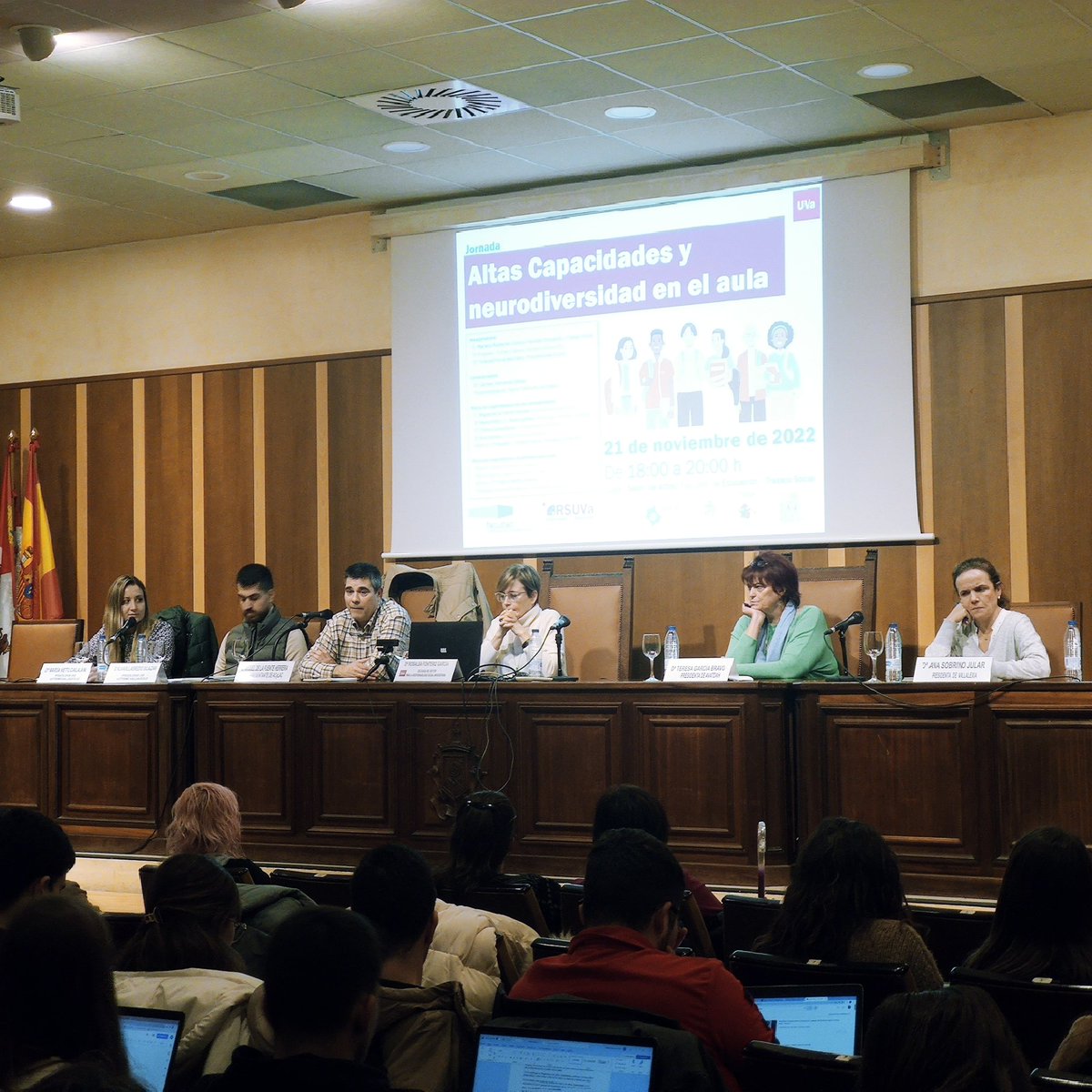 AsuntosSociales's tweet photo. Mesa de asociaciones vinculadas a dislexia, TDA-H, autismo y Altas Capacidades con Miguel de la Fuente @ACYLAC María Nieto y Álvaro Ladrero @autismovalladol Teresa García @TAvatdah y Ana Sobrino @vallalexia
Modera: Dª Rosalba I. Fonteriz Garcia. Delegada Rector @UVa_es https://t.co/jATnrbGJH7