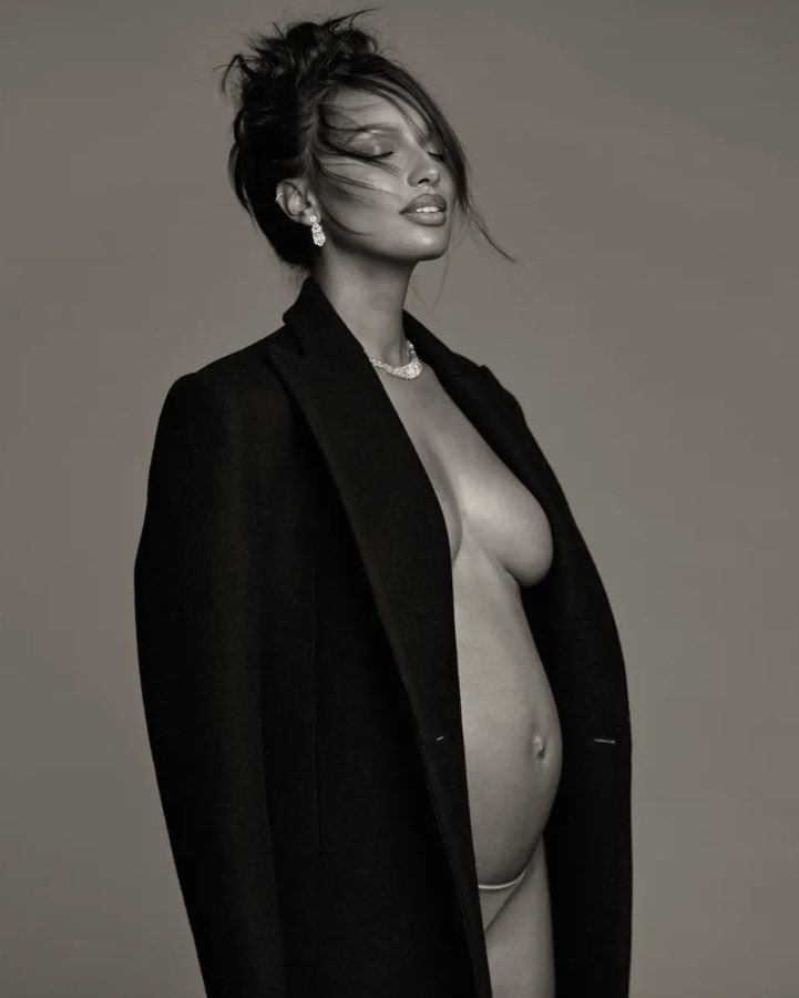 portesobscurity's tweet photo. jasmine tookes maternity photoshoot by jerome duran https://t.co/96ANwZcmci