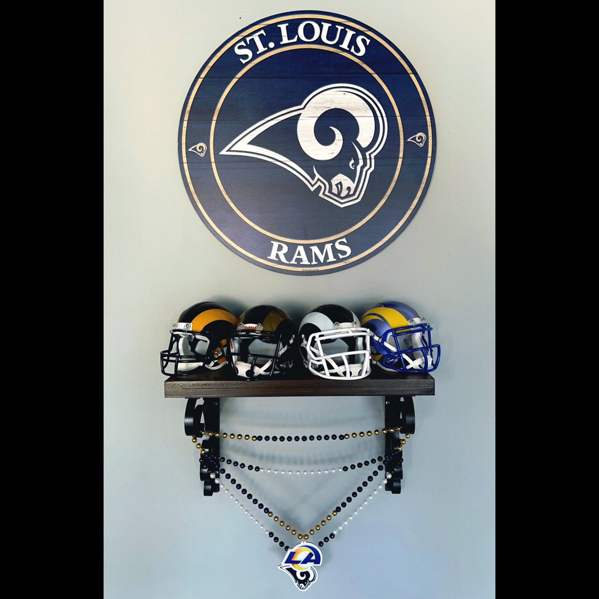 ExcuseMyIssues's tweet image. Be humble in victory, be gracious defeat… #RamsForever #HornsUp