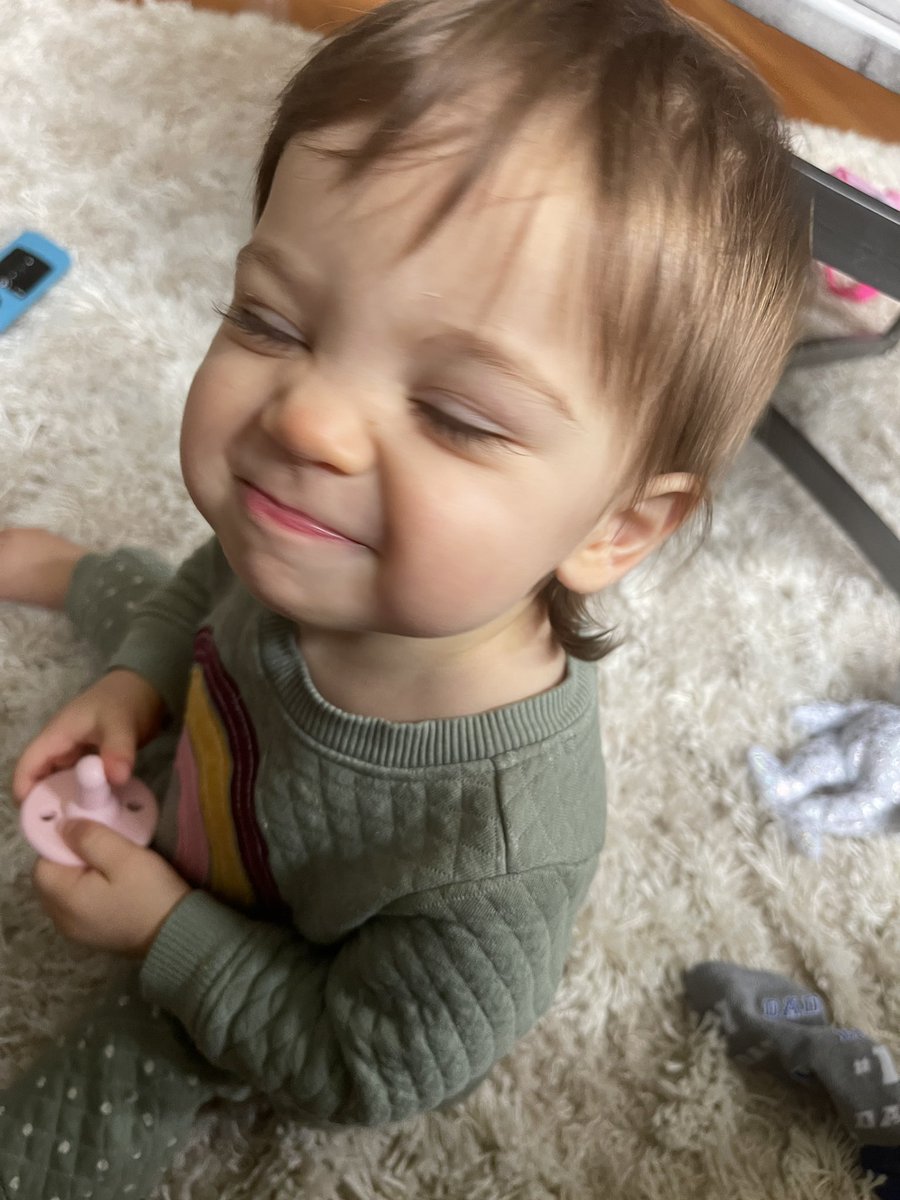 JSwoog3r's tweet photo. Hold up wait….. Gimme a second to show off my daughter please… Zoe you are growing into a very smart lil cookie and I’m so proud. You’ve changed my life completely and I wouldn’t want it any other way. Daddy loves you more than he loves the Cowboys😂❤️ #ZoeAvery @taytaypool https://t.co/WHiIX9HCsu