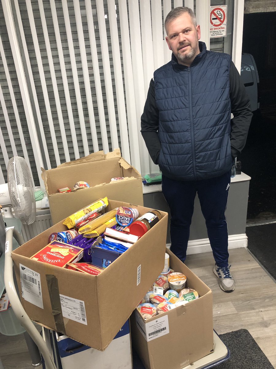 TeamHAVEN4's tweet photo. A huge thank you to Jon and Sally @RevsJr for a fabulous donation to our Foodbank and thank you to Gary Spence for organising. It will be put to great use in our Christmas hampers and homeless outreach 💙 https://t.co/0o3zlFxuTx