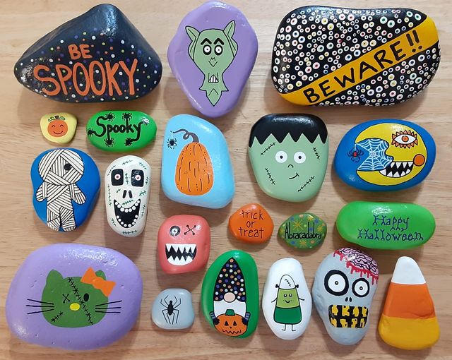 Thehappening_rc's tweet photo. Rockbridge Rocks Rockbridge County Virginia
#paintedrocks #rockpainting #paintedrocksofinstagram #rockart #paintedstones #kindnessrocks #stonepainting #stoneart #art #paintedpebbles #rocks #painting #paintedstonesofinstagram #pebbleart #paintingrocks #paintedrock #rockartist https://t.co/ORYwMc6tQc