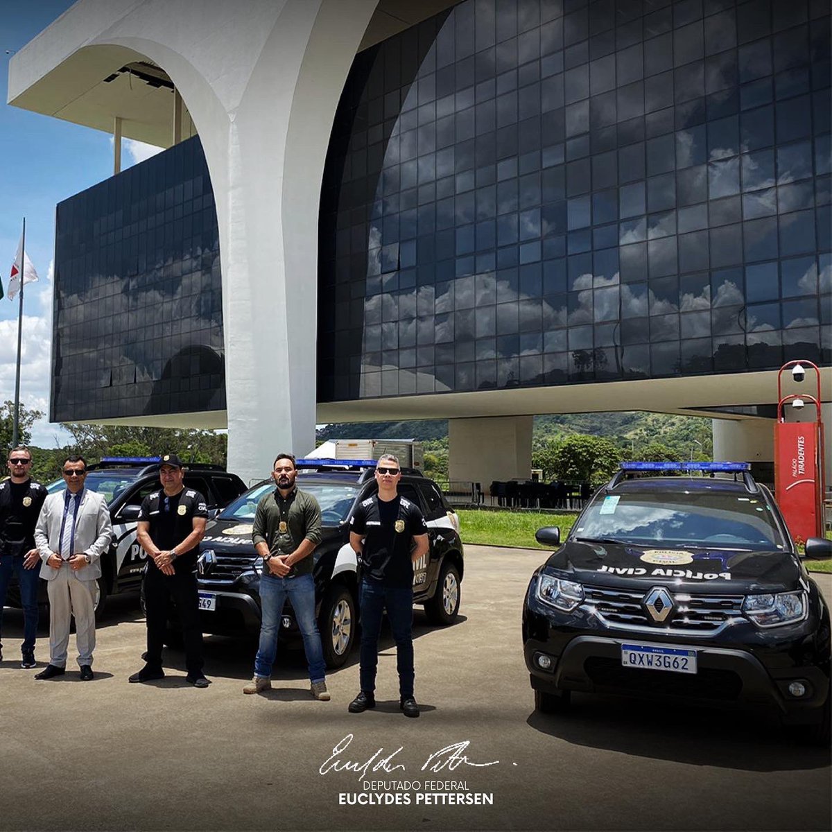 É nosso dever promover segurança pública de qualidade para a população. 🙏🇧🇷🔺