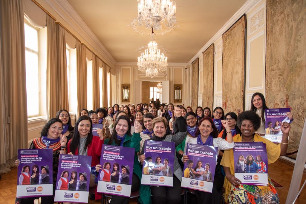 Gustavo Petro tweet media