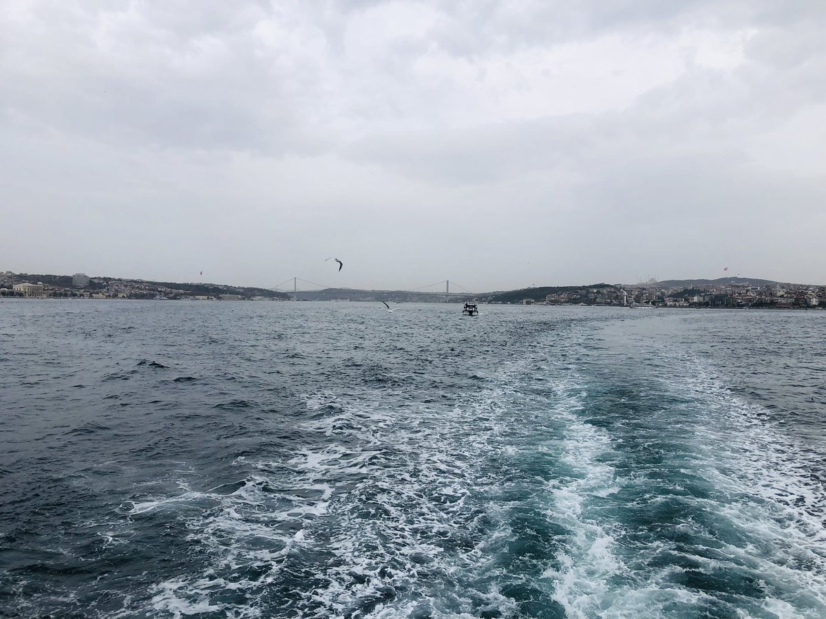 1903_zaferr's tweet photo. İstanbul 👋🏻📸🌊 https://t.co/70lsdgaPz3