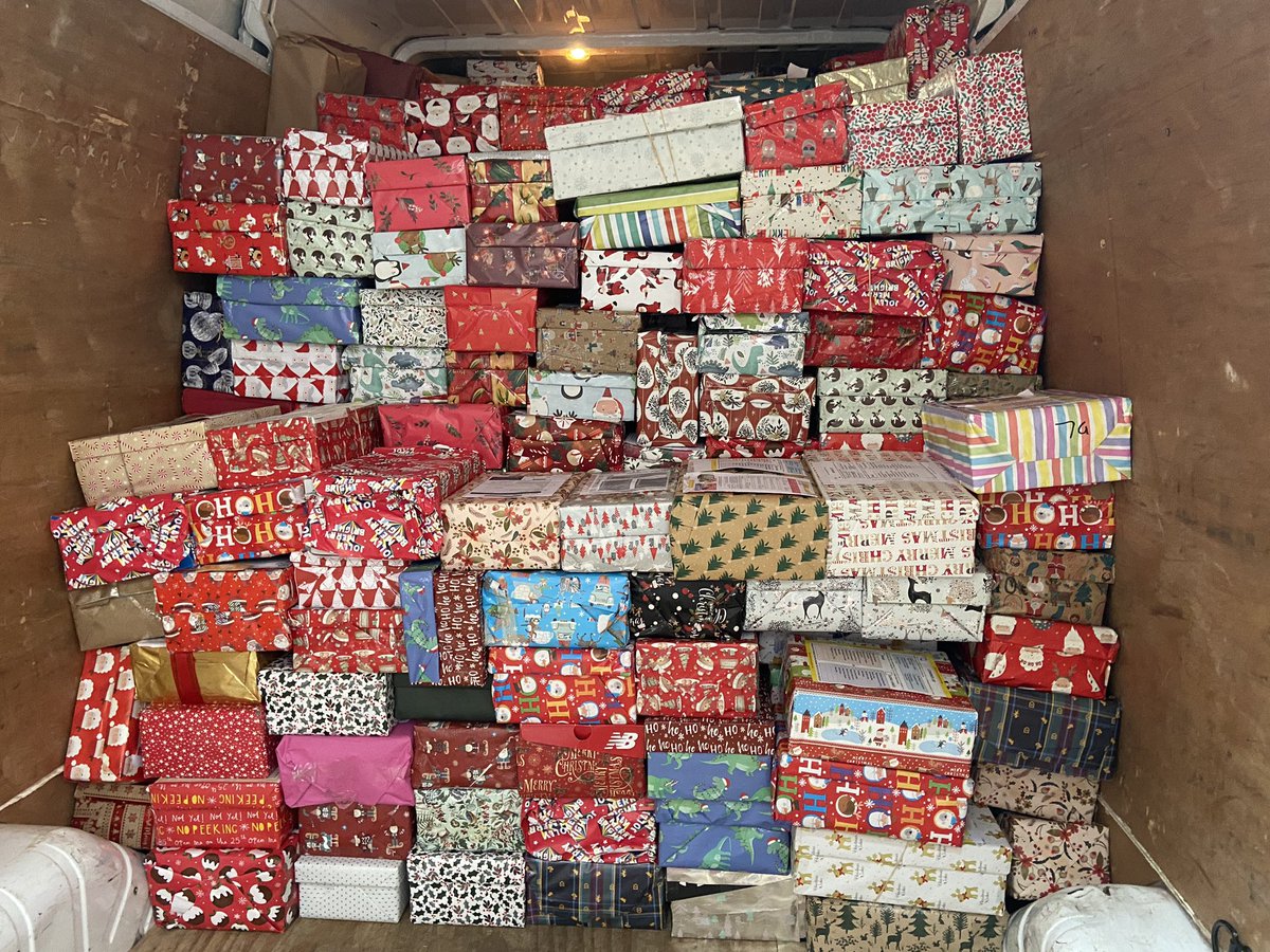 Memorial on Twitter "Thank you to everyone in our bighearted