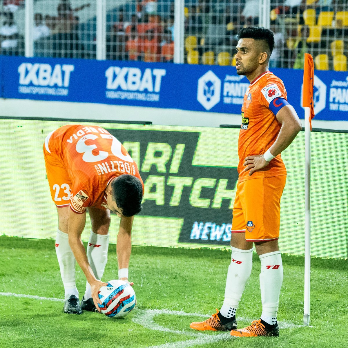 FCGoaOfficial's tweet photo. Some ๐ธ from our win against the Mariners ๐งก
#ForcaGoa #UzzoOnceAgain #FCGATKMB https://t.co/gSIBNqLTwl