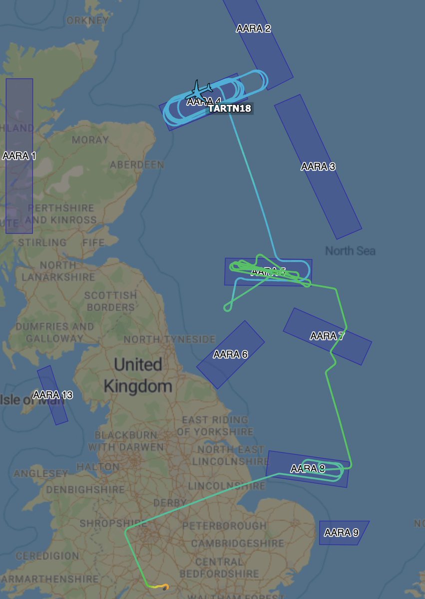 TheSnoopySnoop's tweet photo. Taking a tour of AARA 4, 5 &amp; 8 tonight is #TARTN18 RAF Voyager #43C6F6 ZZ333 currently at 20,500ft

#AvGeek #Planespotting #milair #haveglass https://t.co/rdbKZJZhYU