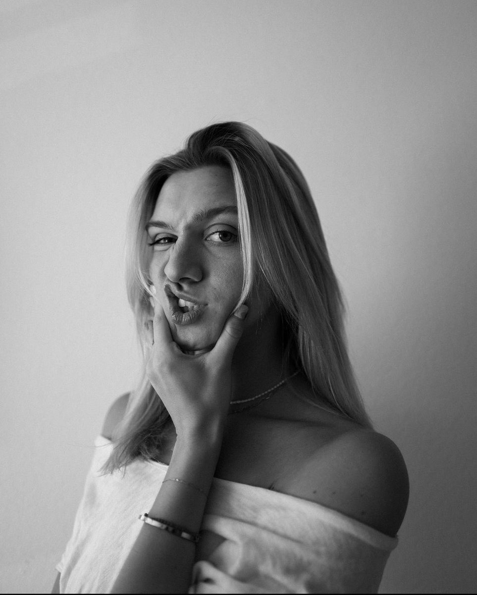 Sweet like honey 🍯 

Random tags 😜