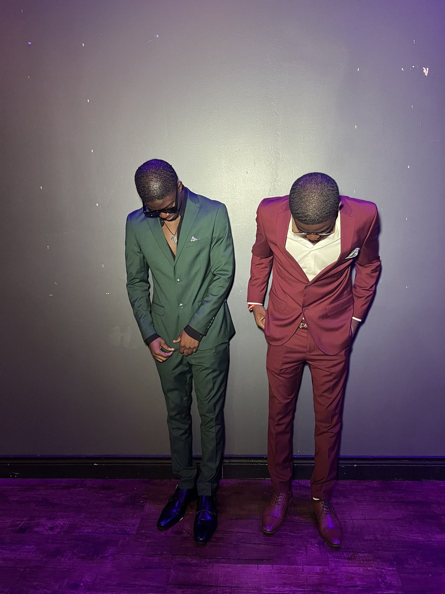 HakeemOje's tweet photo. 2 fly twins
#asaweekend22 @HassanOjekale https://t.co/TlJLhnASsh
