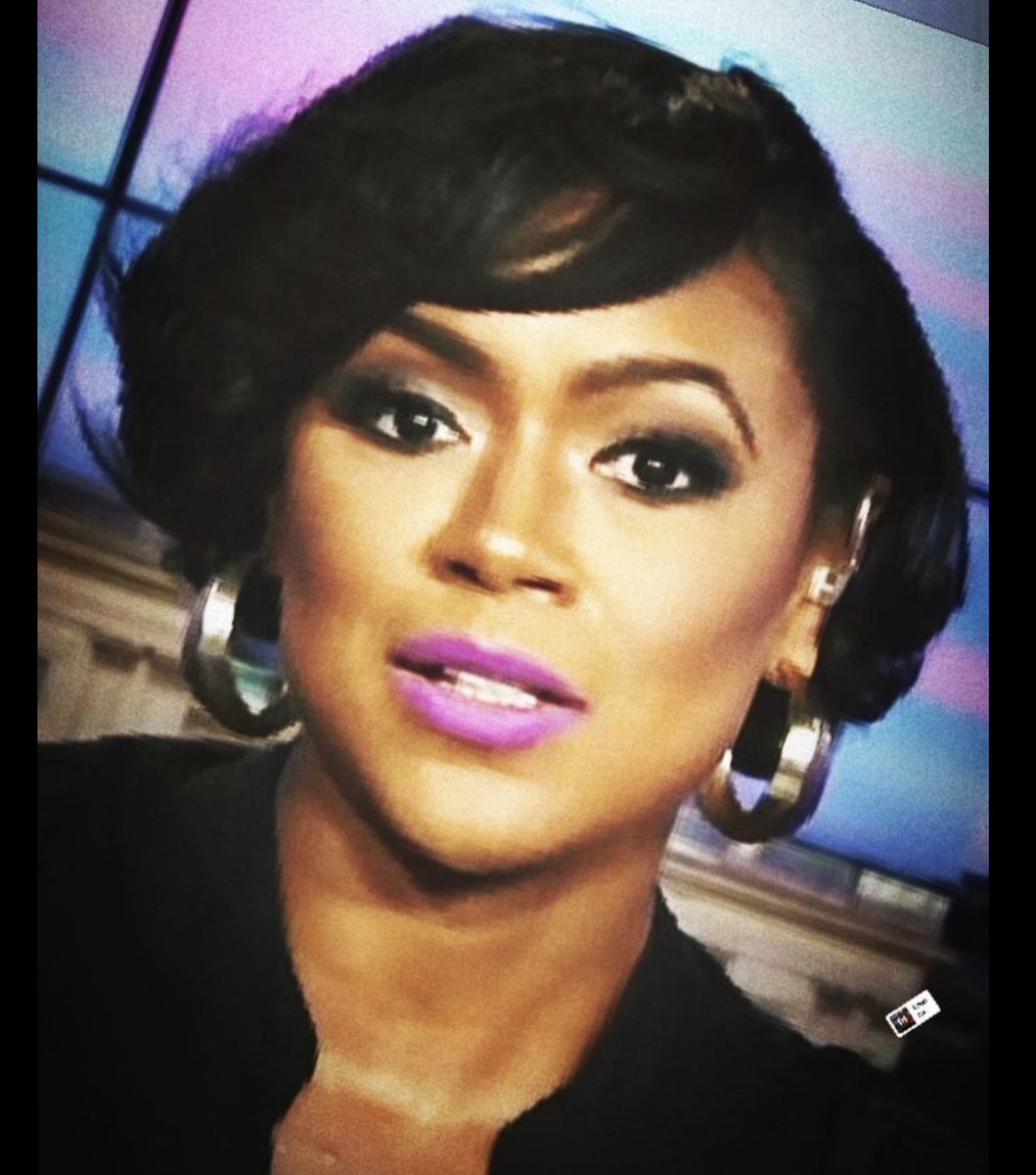 @tiffanydcross tweet media