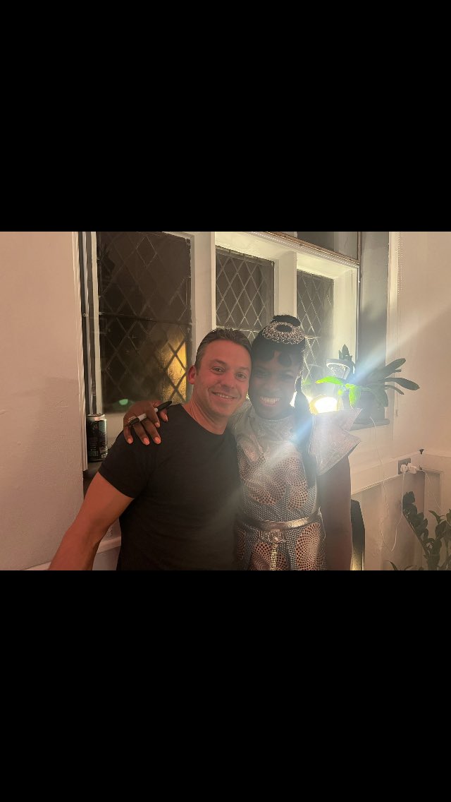 Jason Howes tweet media