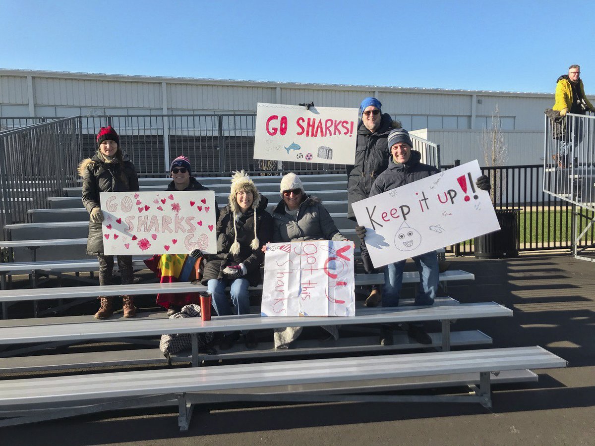 SacredHeartHfx's tweet photo. Our Senior soccer clubs ended their seasons this past weekend by playing extremely well at the Provincials where our Fountain team earned the silver medal and the Barat girls brought home the bronze. Well done everyone, you made us extremely proud! #myshsh #soccer #provincials https://t.co/b3jwfa4QnZ