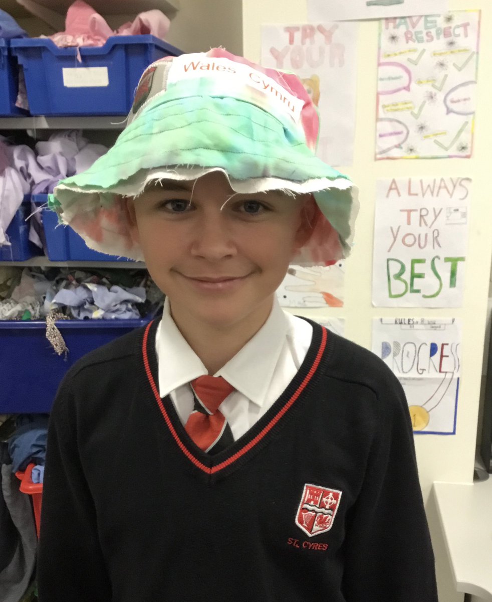 cyres_textiles's tweet photo. Some of the first year 8 bucket hats off the production line this morning. Let’s hope they bring Wales some pob lwc this evening. @CyresYr8 #stcyres #stcyreschat #buckethats #FIFAWorldCup #walesfc #textiles https://t.co/aLRwf2drtN