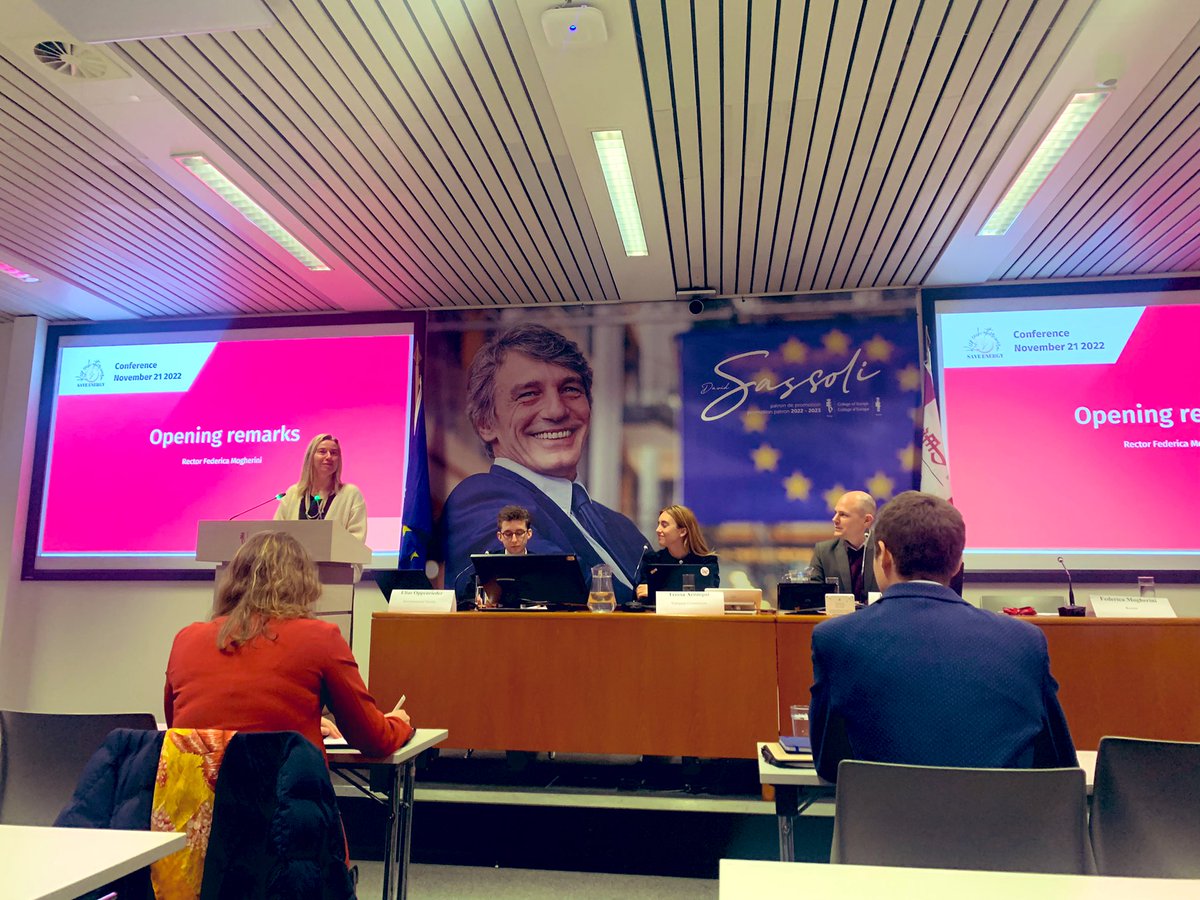 ISafaryan's tweet photo. Discussions on the #EU energy policy continue at the @collegeofeurope, this time initiated by @energy_coe, ENV society and Student reps.
After the Q&amp;A with our honorary guests we officially launched the “Energy saving campaign” &amp; I’m happy to have my modest contribution to it. https://t.co/rT0SLeqVc6