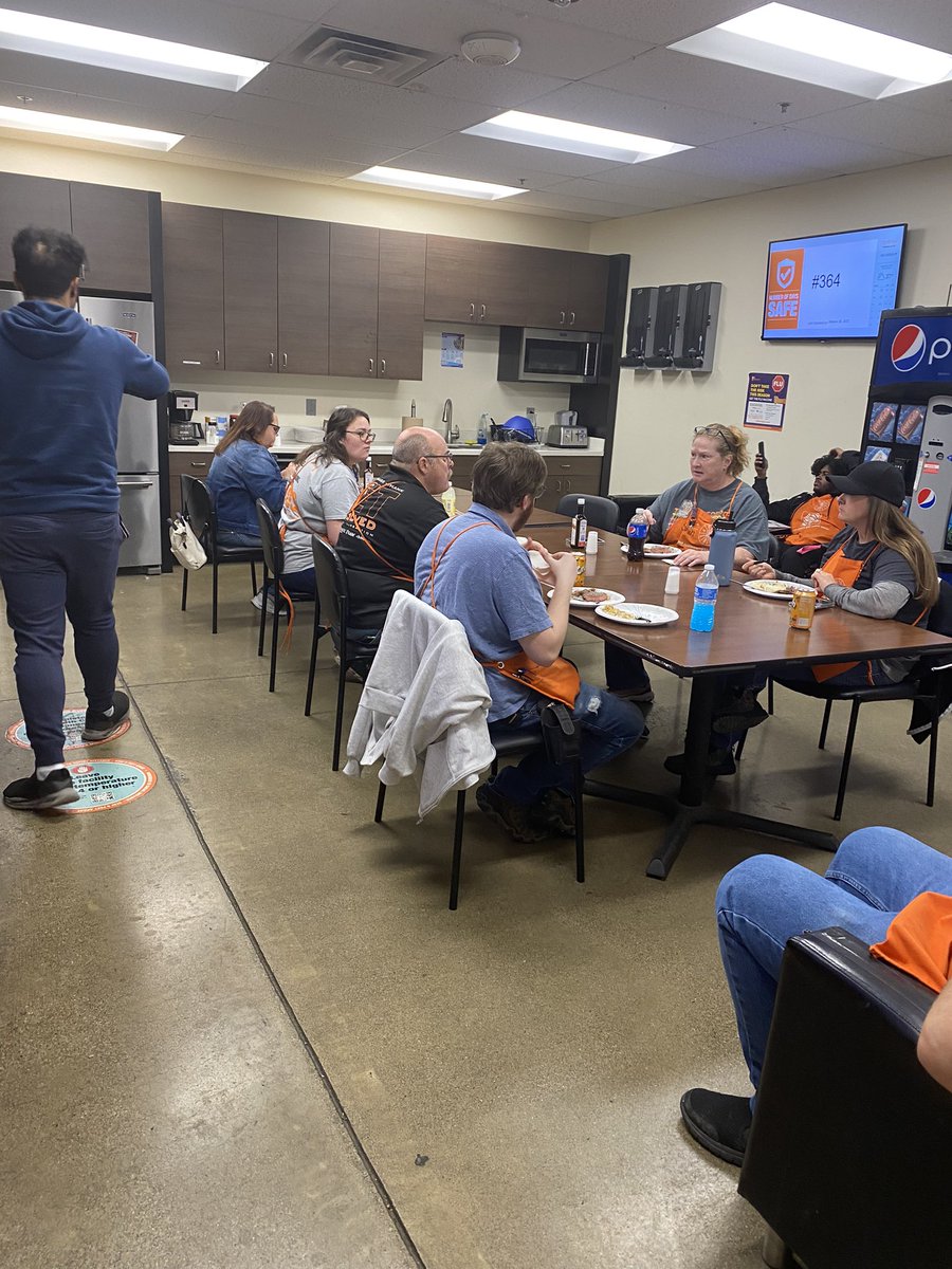 Danielle Conner tweet media