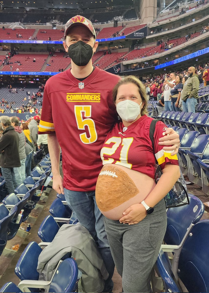 Da2Knuckleheads's tweet photo. It was great to see all the Burgundy &amp; Gold in Houston this weekend. Got the chance to meet these 3 Commanders fans!!! #HTTC https://t.co/H7bY3U15VI