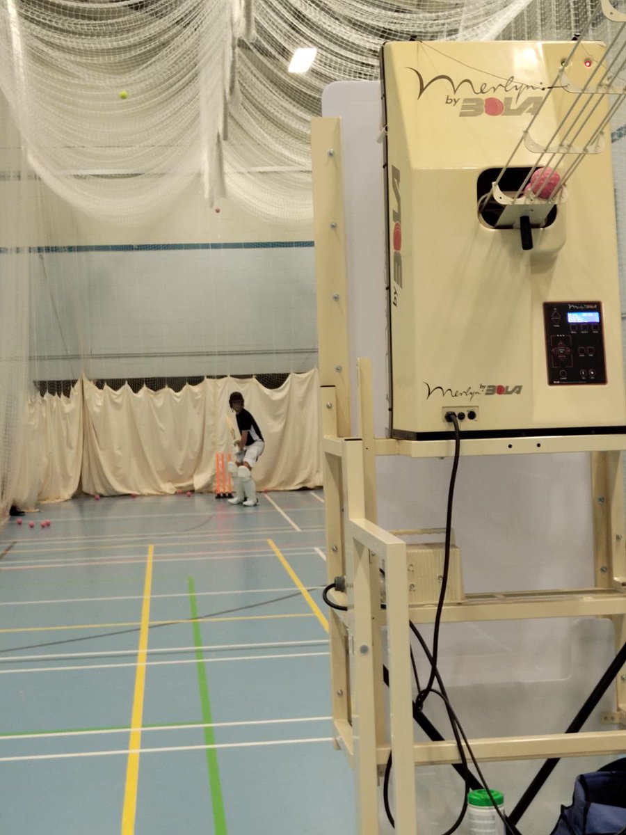 NorfolkCricket's tweet photo. 4th week of our @NorfolkCB EPP with sessions this evening on Nutrition, Strength and Conditioning followed by individual skills @Greshams_School https://t.co/zglBGNMKrz