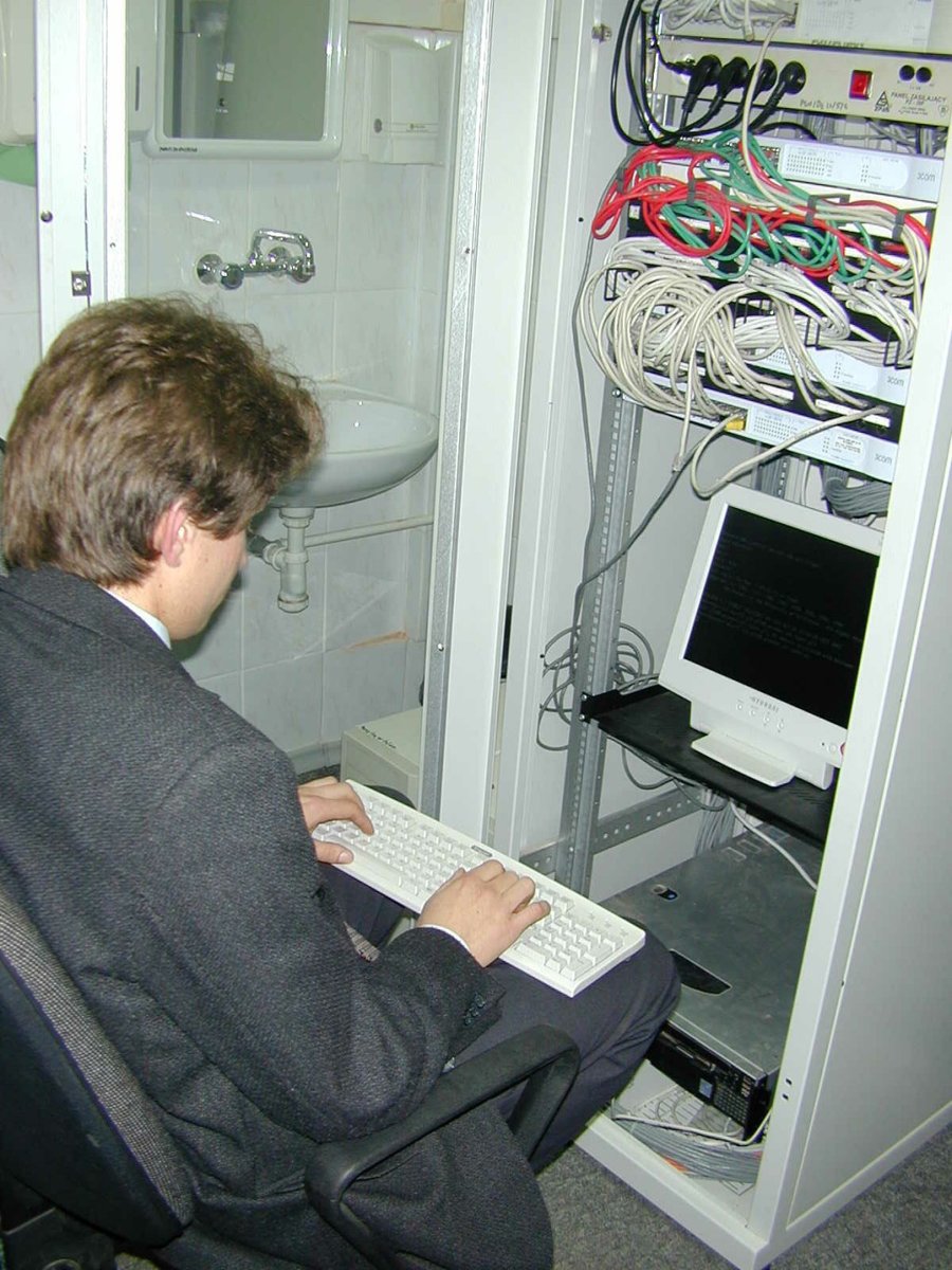 Marek Zarychta @mzar@fosstodon.org tweet media