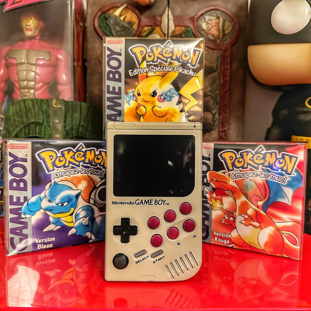 Jerem87twt's tweet photo. Game Boy + Pokemon = ?
.
#pokemonday #pokemonswordshield #pokemongo #pokemonrouge #pokemoncommunity #nintendo #nintendogameboy #modzii #youtube #pokemonworld #pokemonredblue #gamefreaks #Salamèche #Bulbizarre #Carapuce #pikachu⚡#nationalpokemonday https://t.co/5kNMWMcBsR