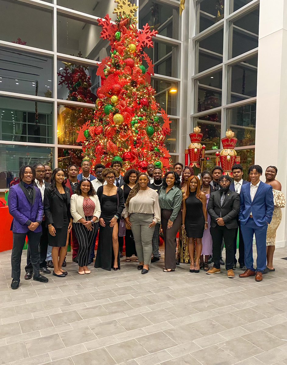 this going on the holiday cards❤️