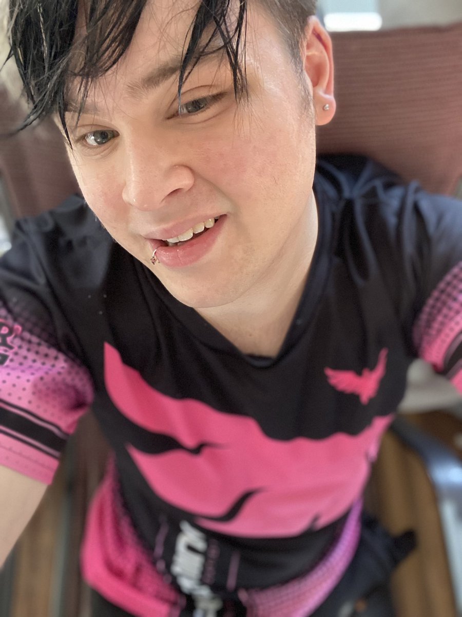 Buckeyebandit33's tweet photo. Have my @PreGamingGG gear by @SoarDogg and my @GLYTCHEnergy . I’m ready for @PreCSGO tonight at 10 pm est!
https://t.co/WcP0sWPk84 https://t.co/5JeXSiCXBb