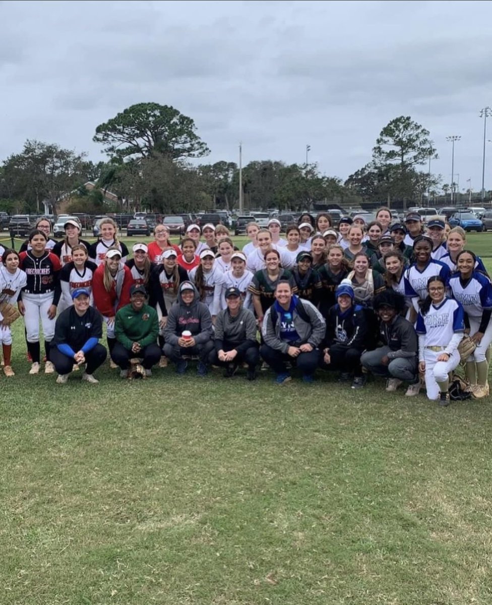 HaileyMargetis's tweet photo. I had an amazing time at camp this weekend at new Smyrna even though I thought it was so cold it could snow ❄️ 
 @DSC_SBall @IRSCTheRiver   @CoachBenGreer @softball_phsc @ShannonSCFSBALL @SCFSoftball https://t.co/HvMgGct8wN