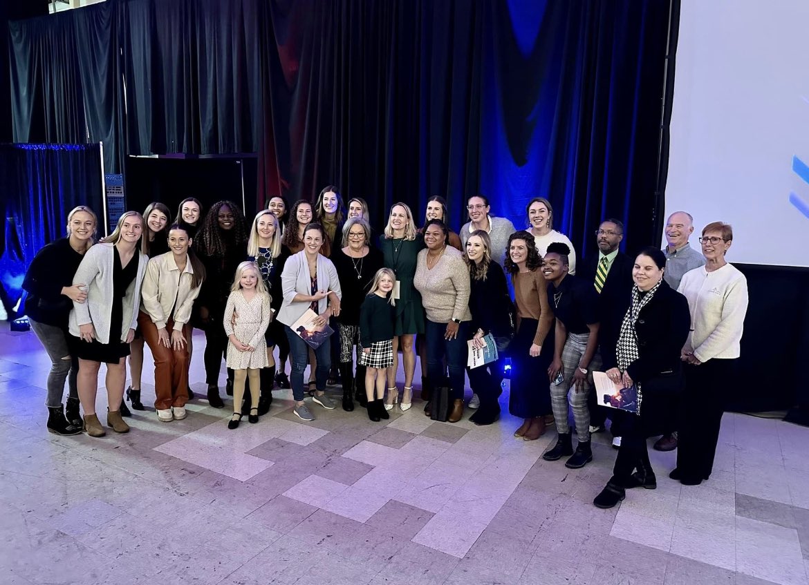 HUGE congratulations to <a href="/CoachJillNagel/">Jill Nagel</a> on her induction to the 2022  <a href="/MoSportsHall/">Missouri Sports Hall of Fame</a> !! An incredible coach, mentor, and friend who is so deserving of this incredible honor!! We 💚💛 you ! #good2great