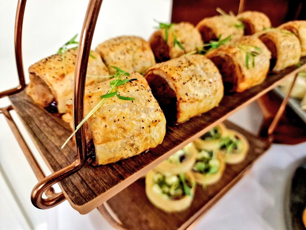 Ben Cook tweet media