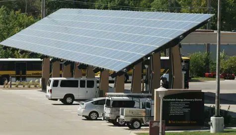 MikeHudema's tweet photo. Vehicles charged by the sun. 

We have the solutions. Implement them. #ActOnClimate 

#Climate #energy #renewables #renewableenergy #solar #ev #GreenNewDeal https://t.co/lz5eoHqjh9