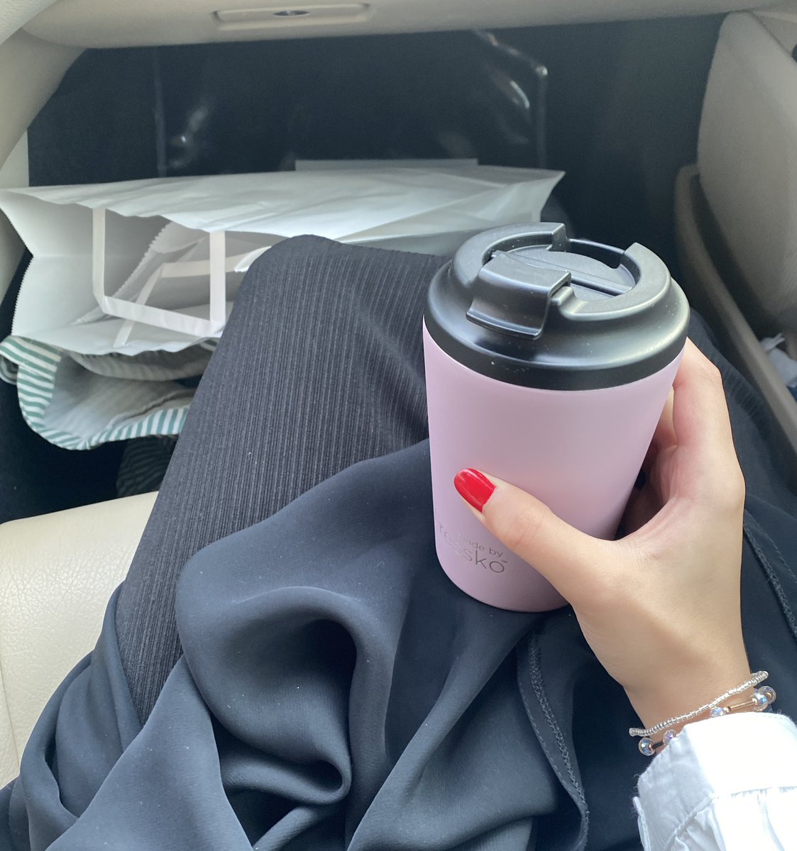 jannatomar99's tweet photo. أول ترم جامعي ✅ https://t.co/peEvjHOEha