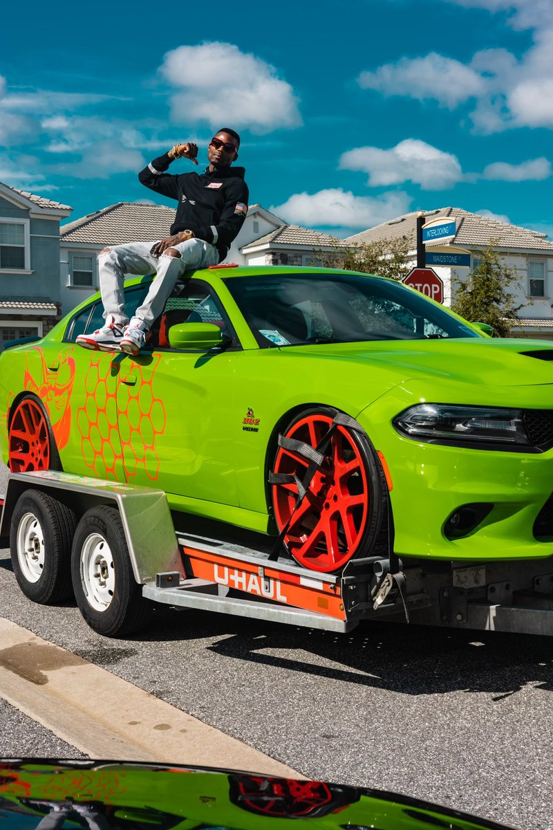 J_Dot239's tweet photo. Pop Out in the Scat @ the Florida Classic jus 2 give dem a Friendly Reminder…..
#SLE #GSGent #TeamKCB #TenToes #448WorldWide #11thTour #PopOutBoyz #PopOutMode #HeavyMotion #2Spodie4TV™️ #GodIsTheGreatest
✔️💯🦾🌊🏄🏾‍♂️😎🤑🤫🐝🤮🩸💰🔋 https://t.co/mf9BSnhb3L