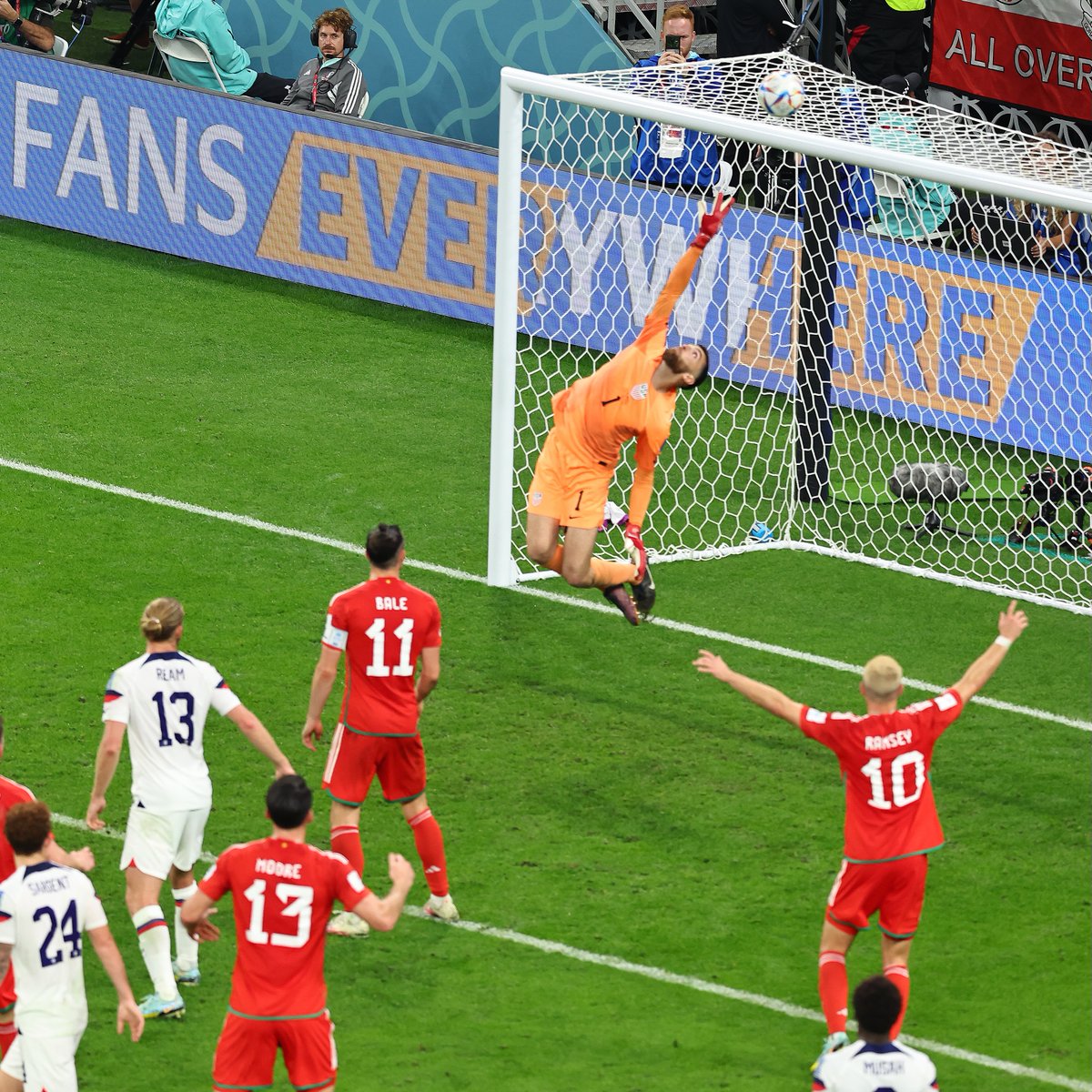 FIFA World Cup tweet media