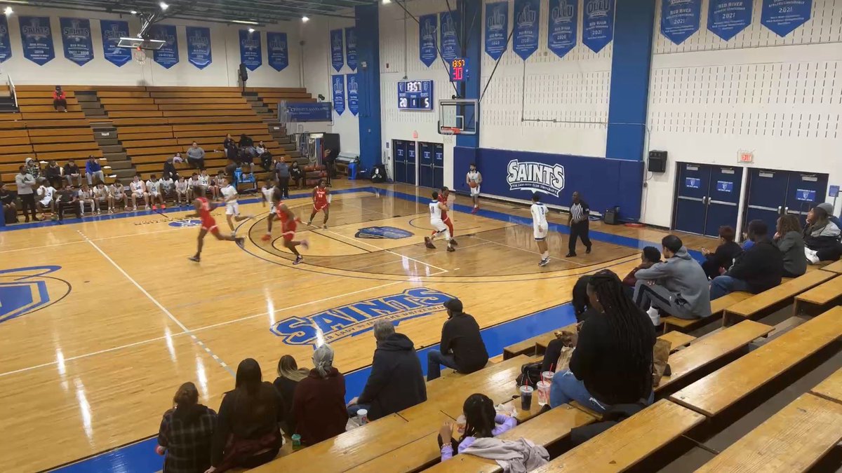 ChavisPercy's tweet photo. Keep playing son 21 point against Our lady of lake university keep working @coachyates22 @MikeNic84929189 @HP_University @UncommonBball @RcsSports @FRAUDscouts @TxTakeover_Ned @angelinahoops @PlayNAIA @liChavis1 https://t.co/oO2wBcuV7Q