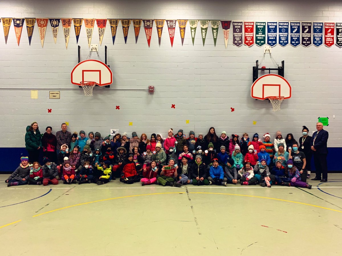 Lisa Sweetman (@mssweetmanhpe) on Twitter photo WHAT A TEAM! Congrats to our entire run club + an extra shout-out to those who came to the #boldandcold5km2022. It was a special #MedalMonday for us today. Thanks <a href="/teamunbreakable/">@teamunbreakable</a> for helping us do our best (oh, & for the free juice boxes, which were a hit! 😂). <a href="/orioleparkjps/">Oriole Park</a> WHAT A TEAM! Congrats to our entire run club + an extra shout-out to those who came to the #boldandcold5km2022. It was a special #MedalMonday for us today. Thanks <a href="/teamunbreakable/">@teamunbreakable</a> for helping us do our best (oh, & for the free juice boxes, which were a hit! 😂). <a href="/orioleparkjps/">Oriole Park</a>